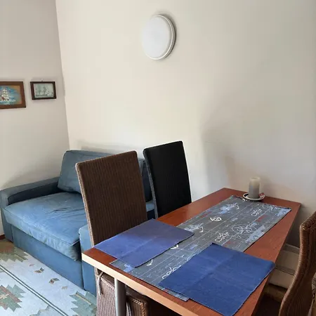 Apartment Apartament W Zielonym Domu Jurata